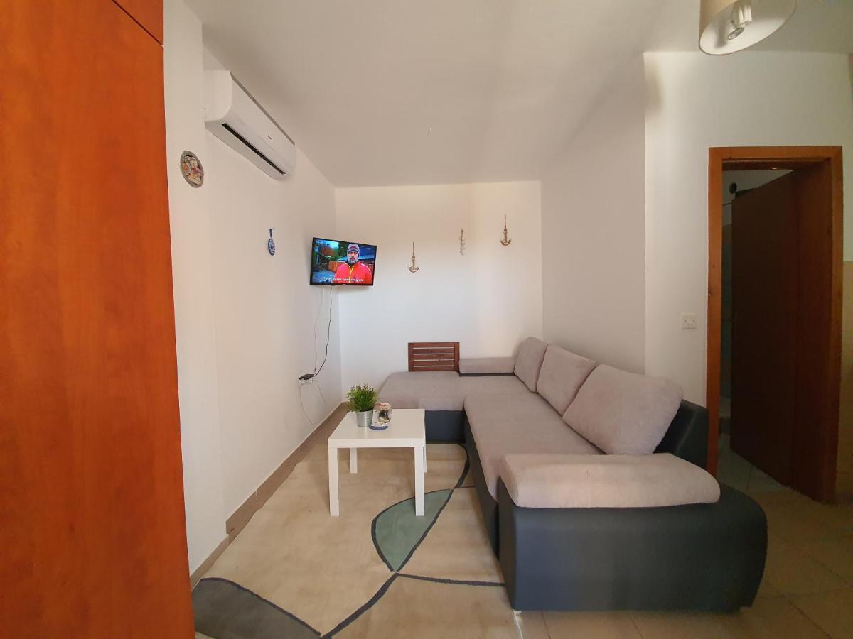 Apartmani Bellevue Vir Exteriér fotografie